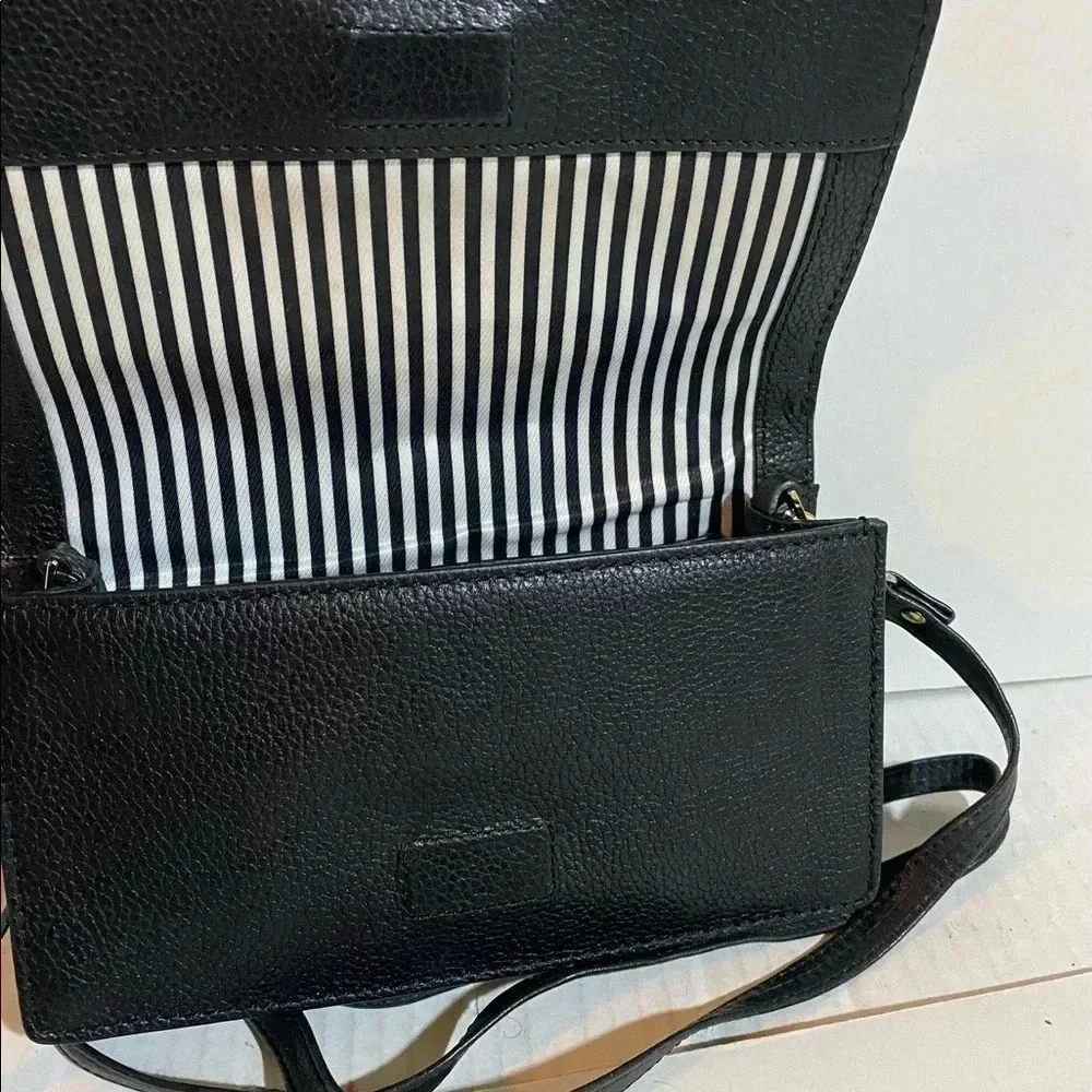 Kate spade black leather crossbody handbag